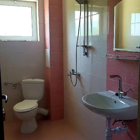 Casa de hóspedes амида 4*