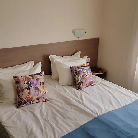 амида Casa de hóspedes Varvara (Burgas)