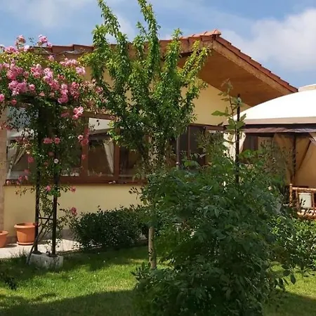 амида Pensionat Varvara (Burgas)